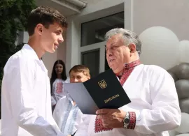 Вбудована мініатюра для Випуск-2023. Вручення дипломів у Могилів-Подільському медичному коледжі.