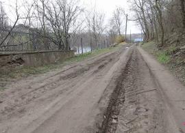 Вбудована мініатюра для Роботи по вул. Зарічній (Серебрія) та те, як не треба робити по вул.І.Франка (Могилів-Подільський)