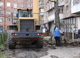 Вбудована мініатюра для Сказано - зроблено! Геннадій ВАЦАК і «Камелот» приступили до благоустрою дворів по Ставиській