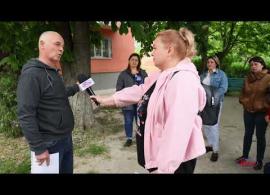 Вбудована мініатюра для Конфлікт навколо меморіальної дошки
