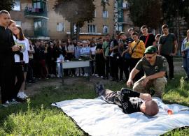 Вбудована мініатюра для Знати і вміти. У монтажно-економічному коледжі навчають першої домедичної допомоги першокурсників 