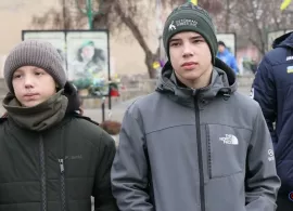 Вбудована мініатюра для Учасники Всеукраїнських зборів з греко-римської боротьби вшанували пам'ять загиблих Героїв України